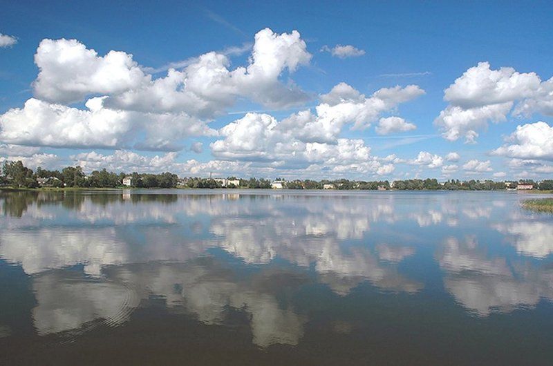 бологое, озеро, облака, отражение, штиль, август Родина фото превью