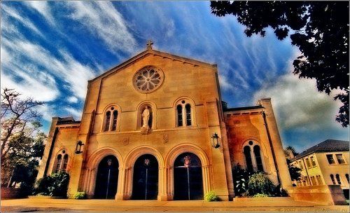 Золото на голубом