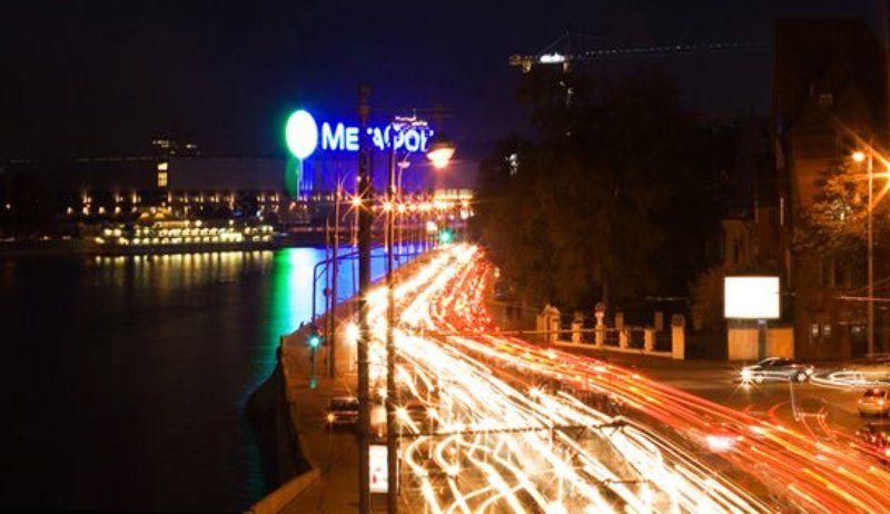ночь,выдержка,мегафон,москва,огни,машины Москва-Мегафон фото превью
