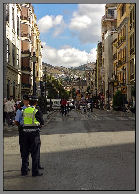 На улочках Гранады 2 фото превью