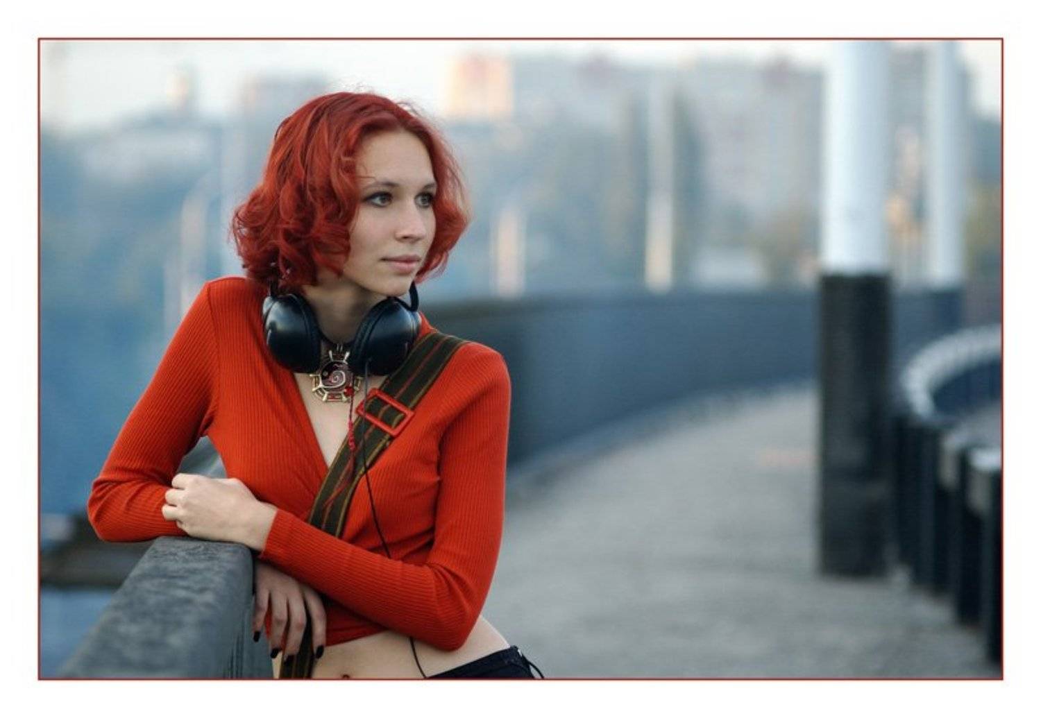 на мосту, Сергей Дужников