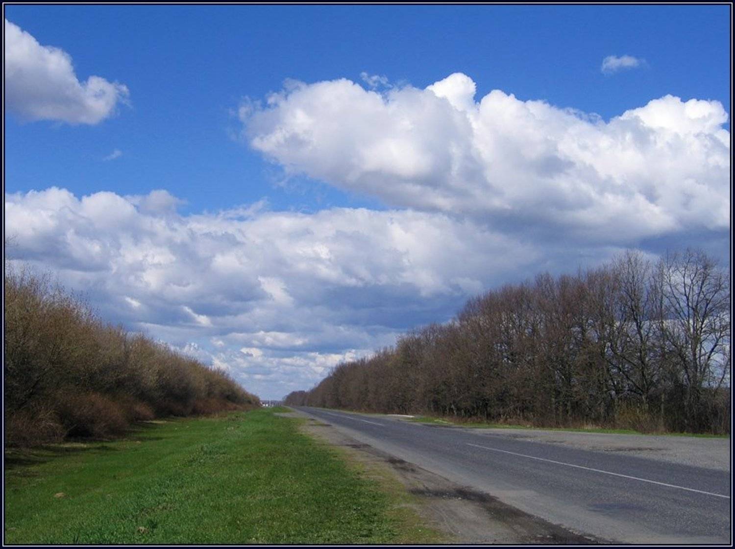 ранняя весна, украина, лубны, дорога, облака, Алёна