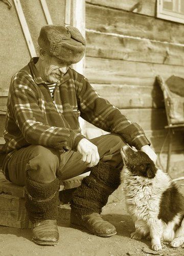 Скоротаем вместе старость.