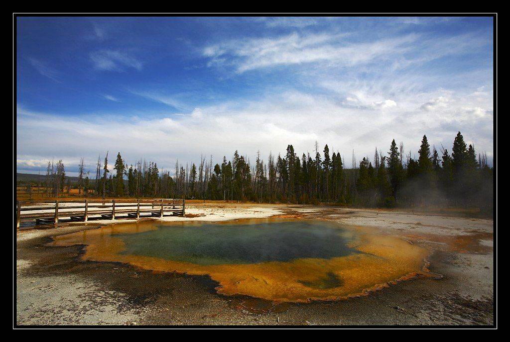 emerald pool, yellowstone., Vadim Balakin