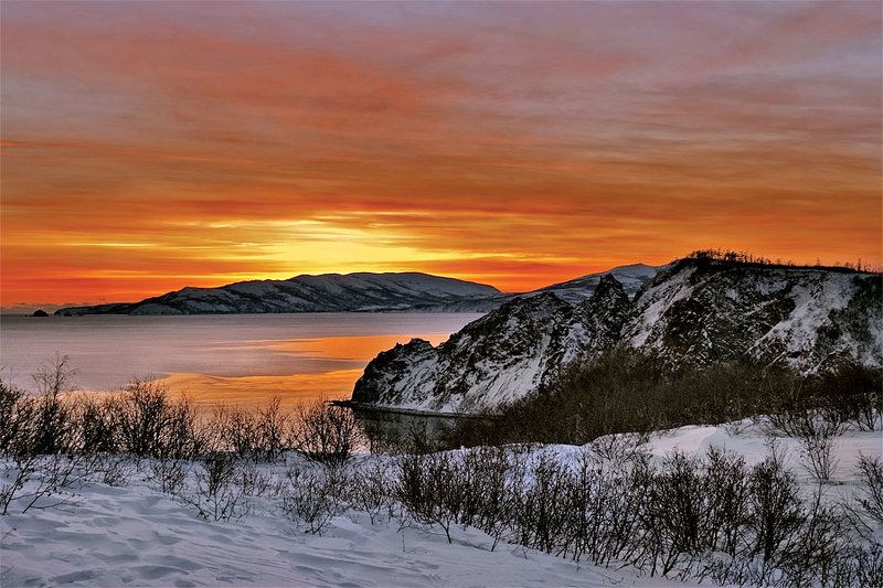 магадан, снег, море, закат, зима Закат на мысе Нюкля фото превью
