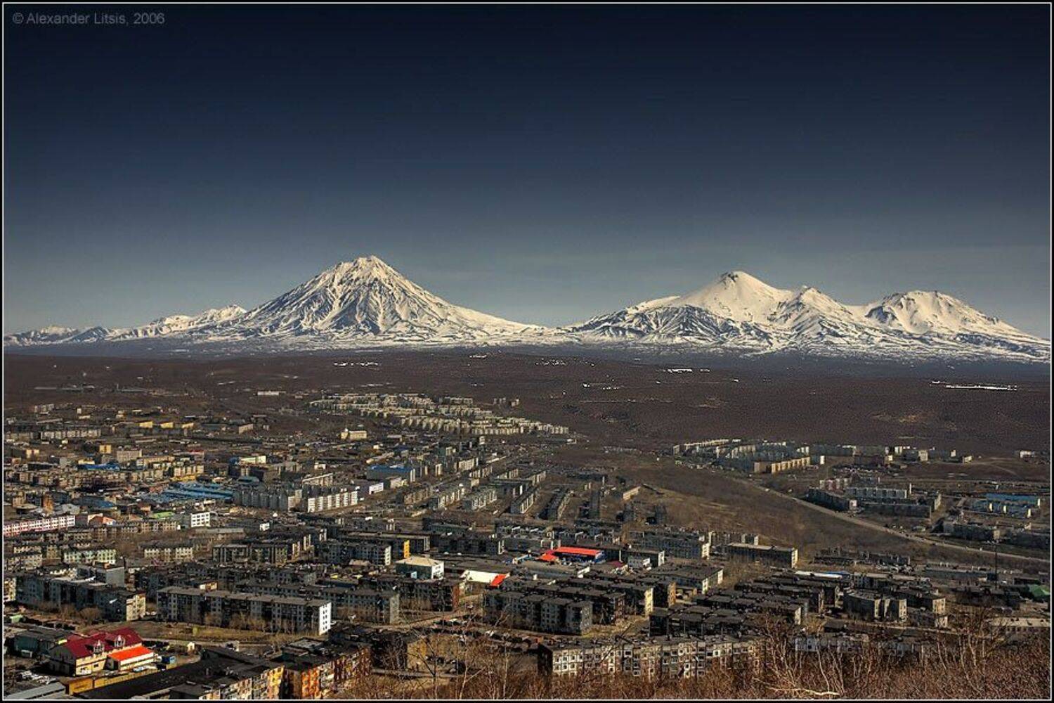 петропавловск, вулканы, корякский, авачинский, козельский, вершины, горы, город, камчатка, Александр Лицис