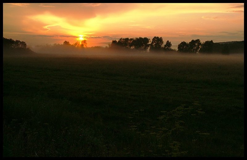 Уральская, вечерняя фото превью