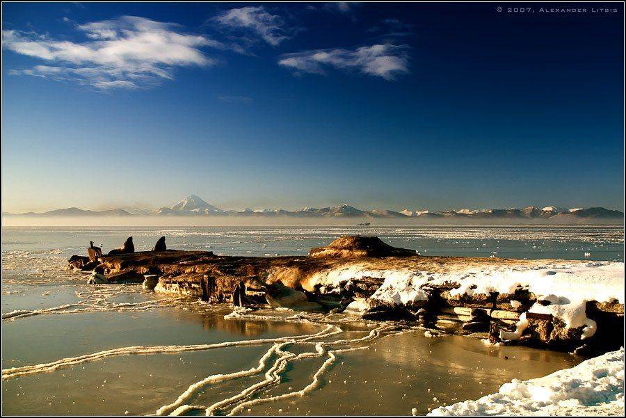 лед, трещины, пирс, сивучи, море, горы, Александр Лицис