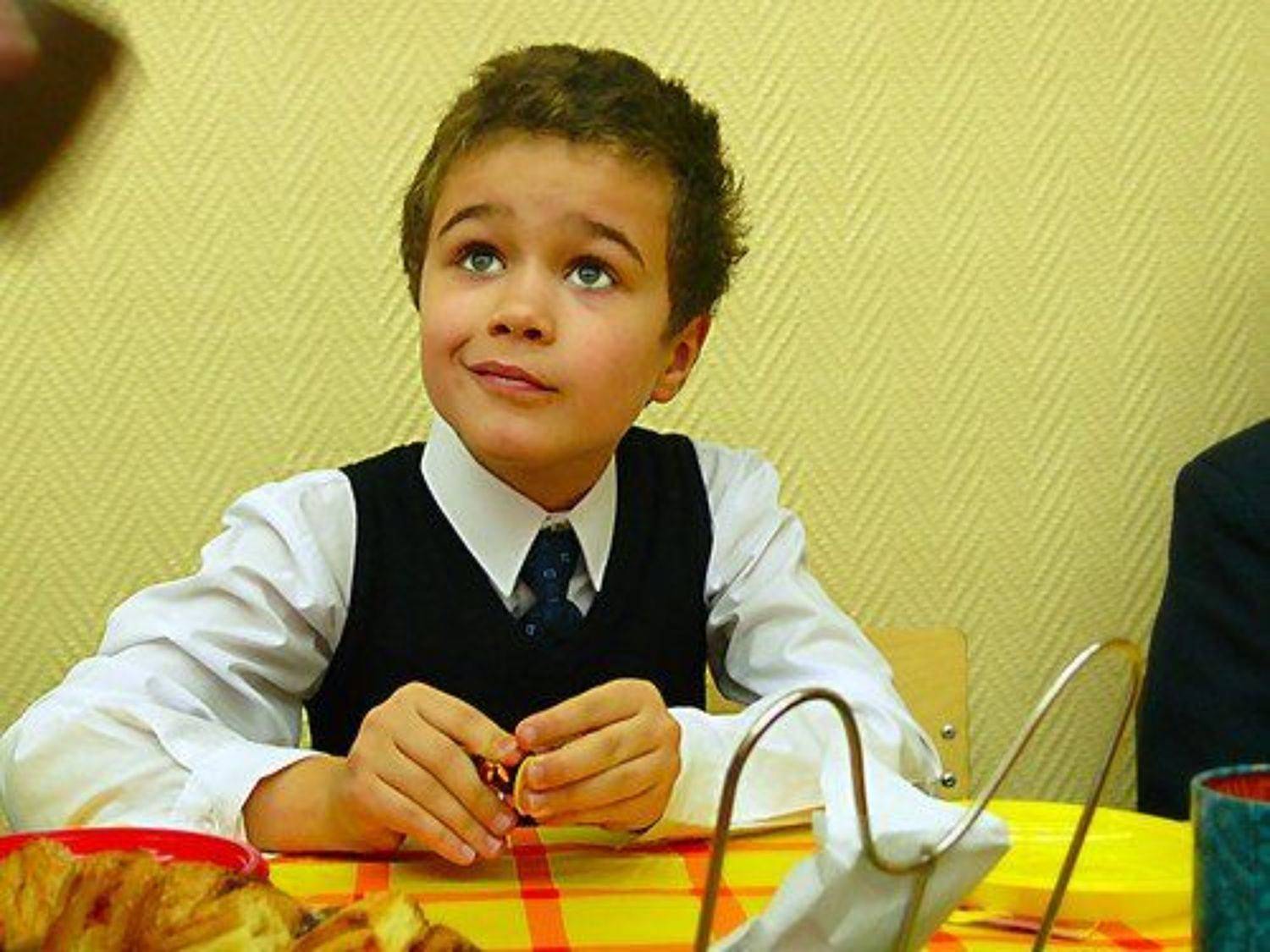 мальчик, школа, задумался, эмоции, Василевская Надежда