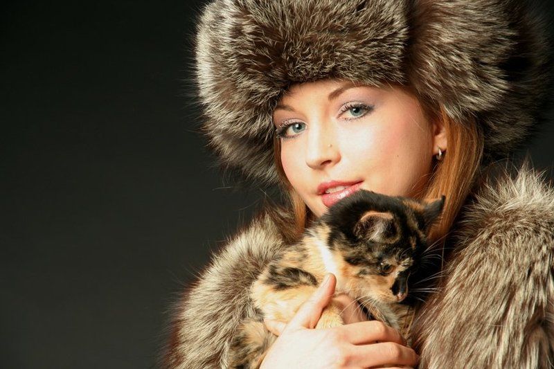 девушка,красавица,лида,мех,кулешов Ребята, давайте жить дружно в новом мышином году! фото превью
