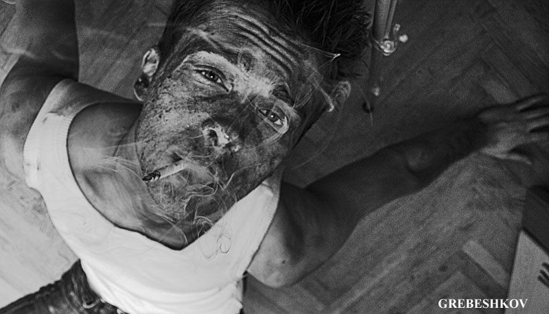 чб портрет хочу курить фото превью