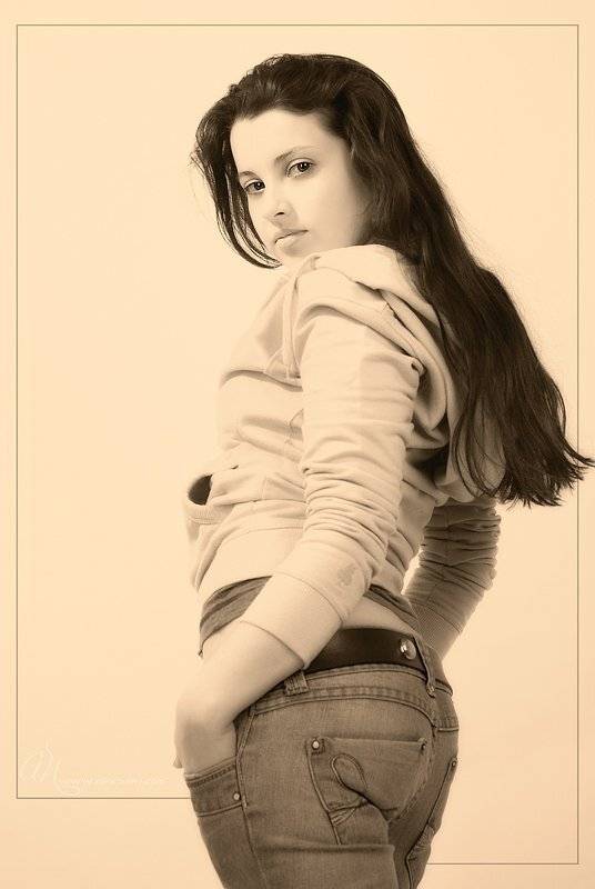 девушка,взгляд,мысли,настроение, Александр Путев