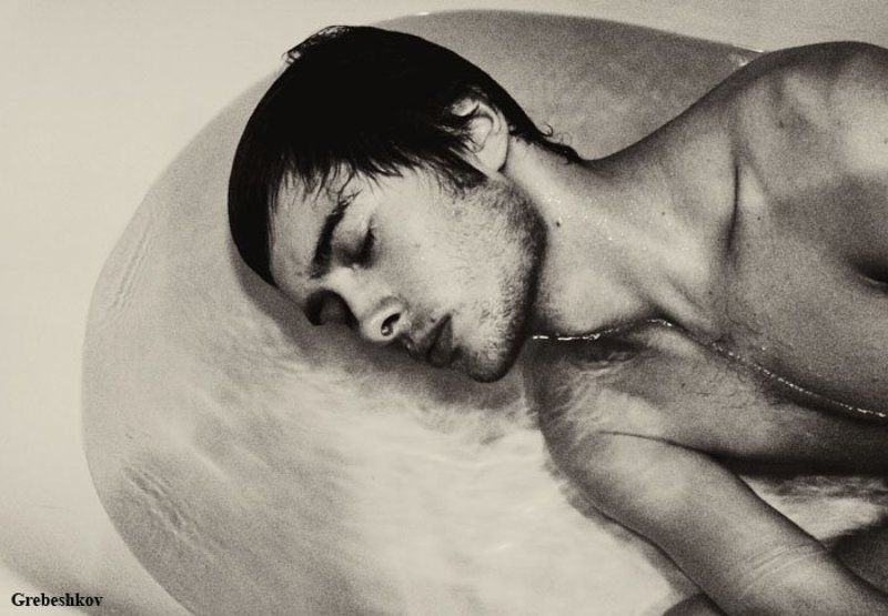 чб вода ванна водолаз фото превью