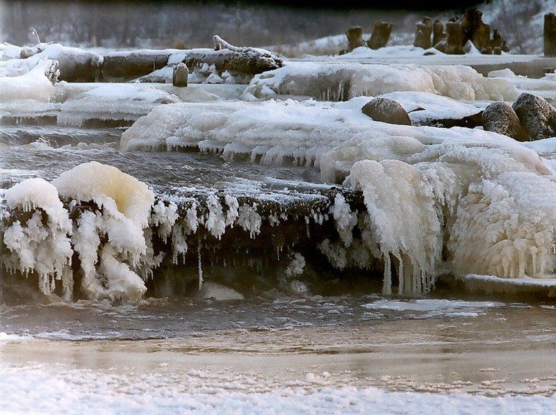 Зимний водопадик фото превью