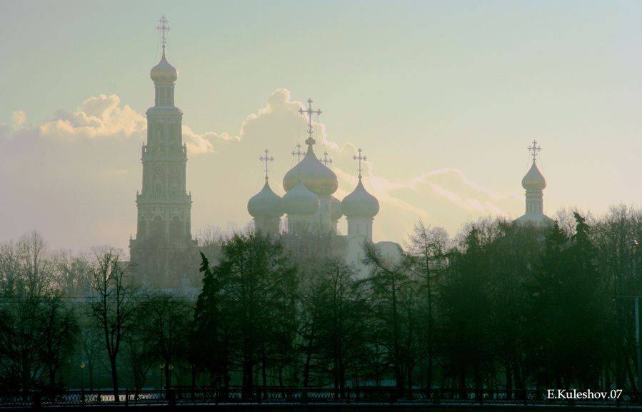 город,купола,москва,золото,новодевичий,храм,церковь,кулешов, Кулешов Евгений
