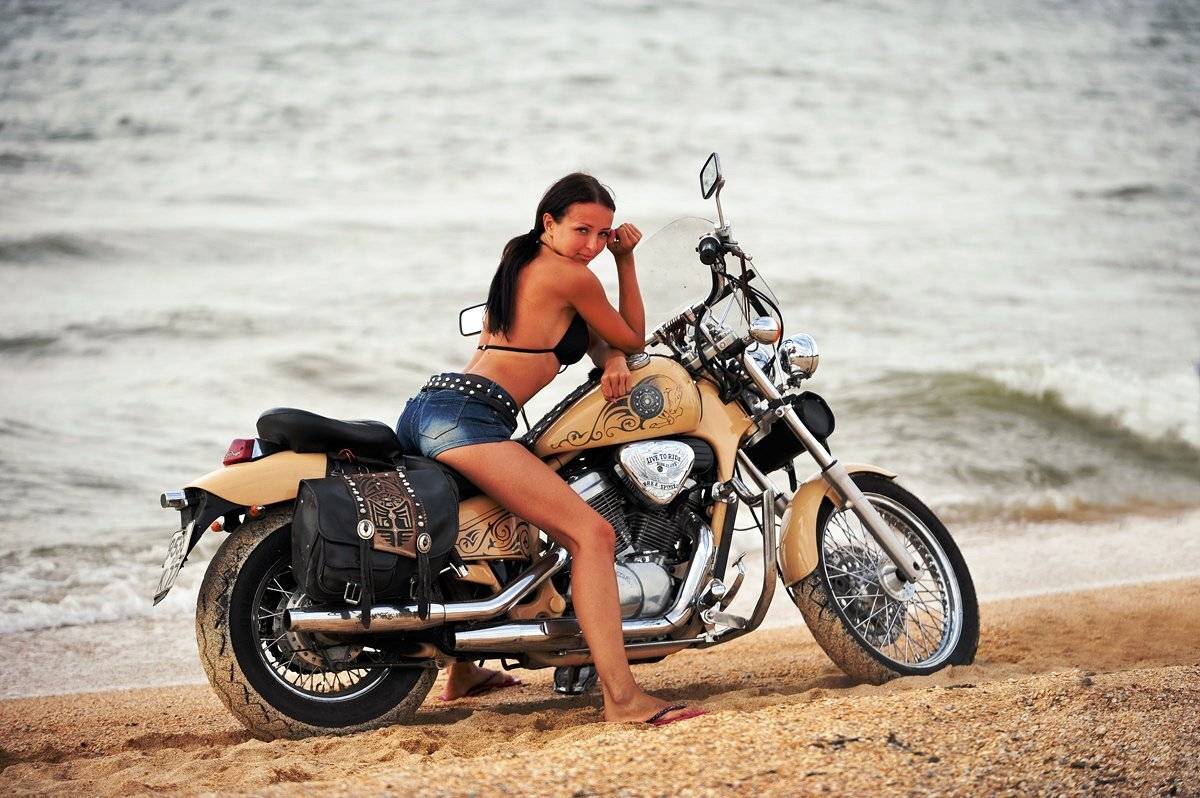 море, девушка, мотоцикл, Борис Пирог