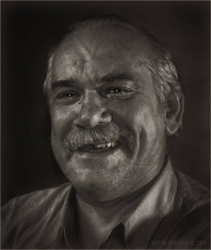 , Виктор Перякин