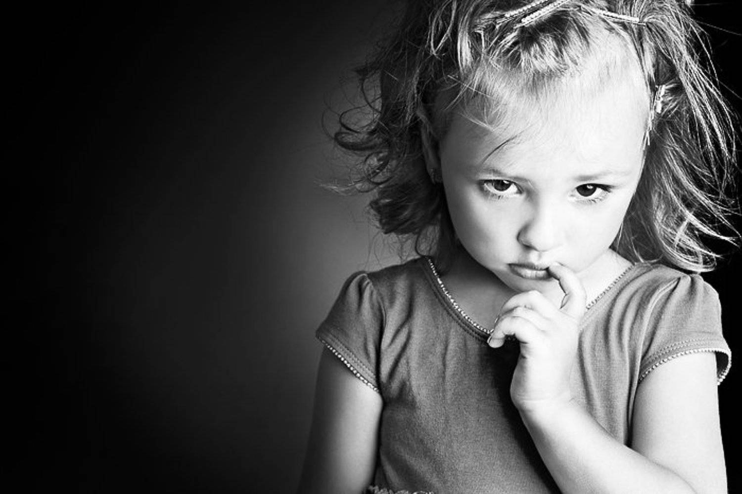 портрет, дети, девочка, взгляд, свадебный фотограф Денис Куксенко