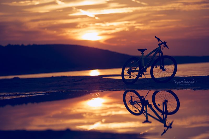 sunset, bicycle, sea, sand, evening, steel life sunset фото превью