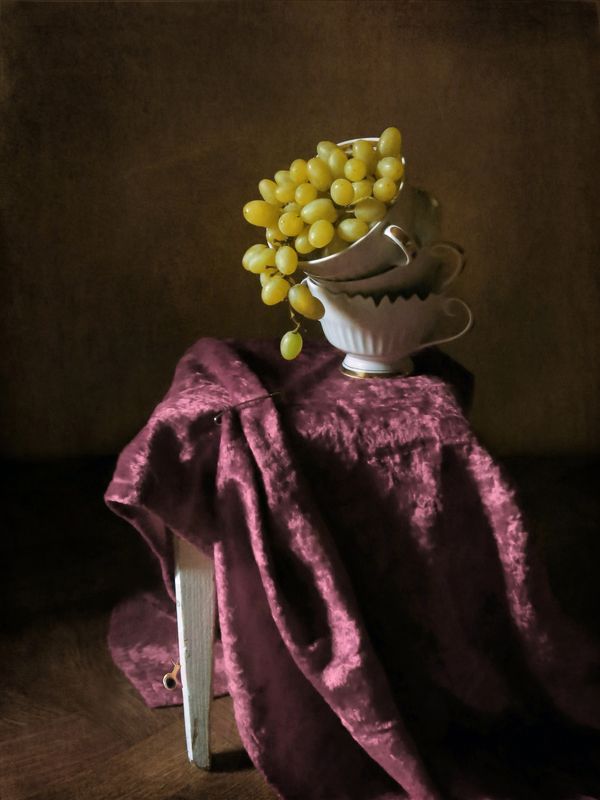 С виноградом фото превью