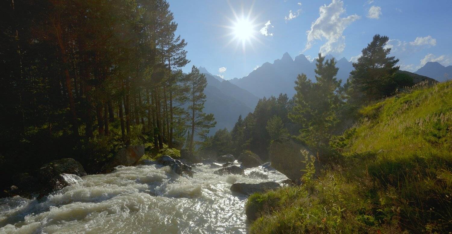 горы лето река актюбе, Александр Жарников