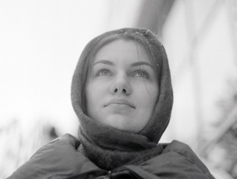 lady, russian, scarf, black, white, film, winter Svetlana фото превью