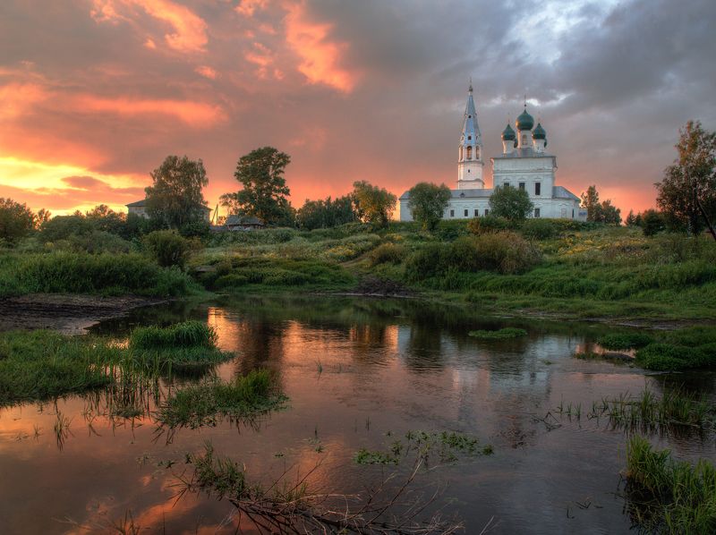осенево село природа небо Один вечер в селе Осенево Ярославской области фото превью