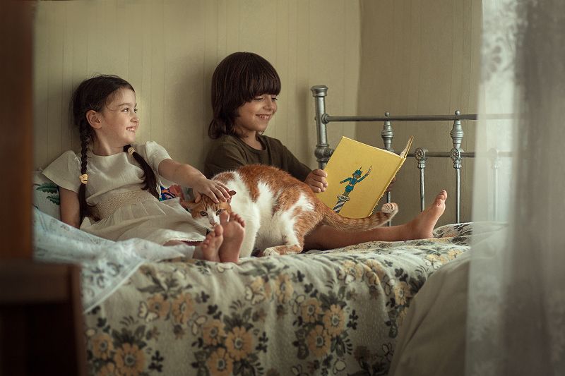 Семейная фотография У бабушки фото превью