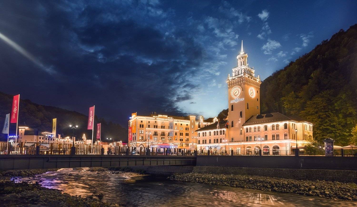 сочи, горы, роза хутор, архитектура, город, курорт, улица, площадь, ратуша, прогулка, экскурсия, лето, Сергей Шабанов