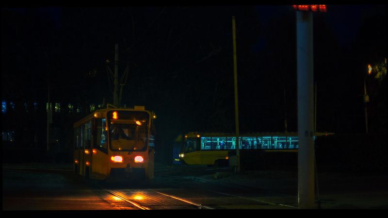 Ночной трамвай фото превью