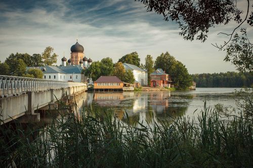 Покровская введенская островная женская пустынь