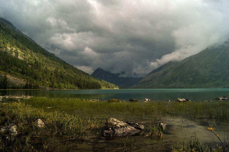 природа лето  алтай озеро мультинское горы пейзаж путешествие Среднее Мультинское озеро... фото превью