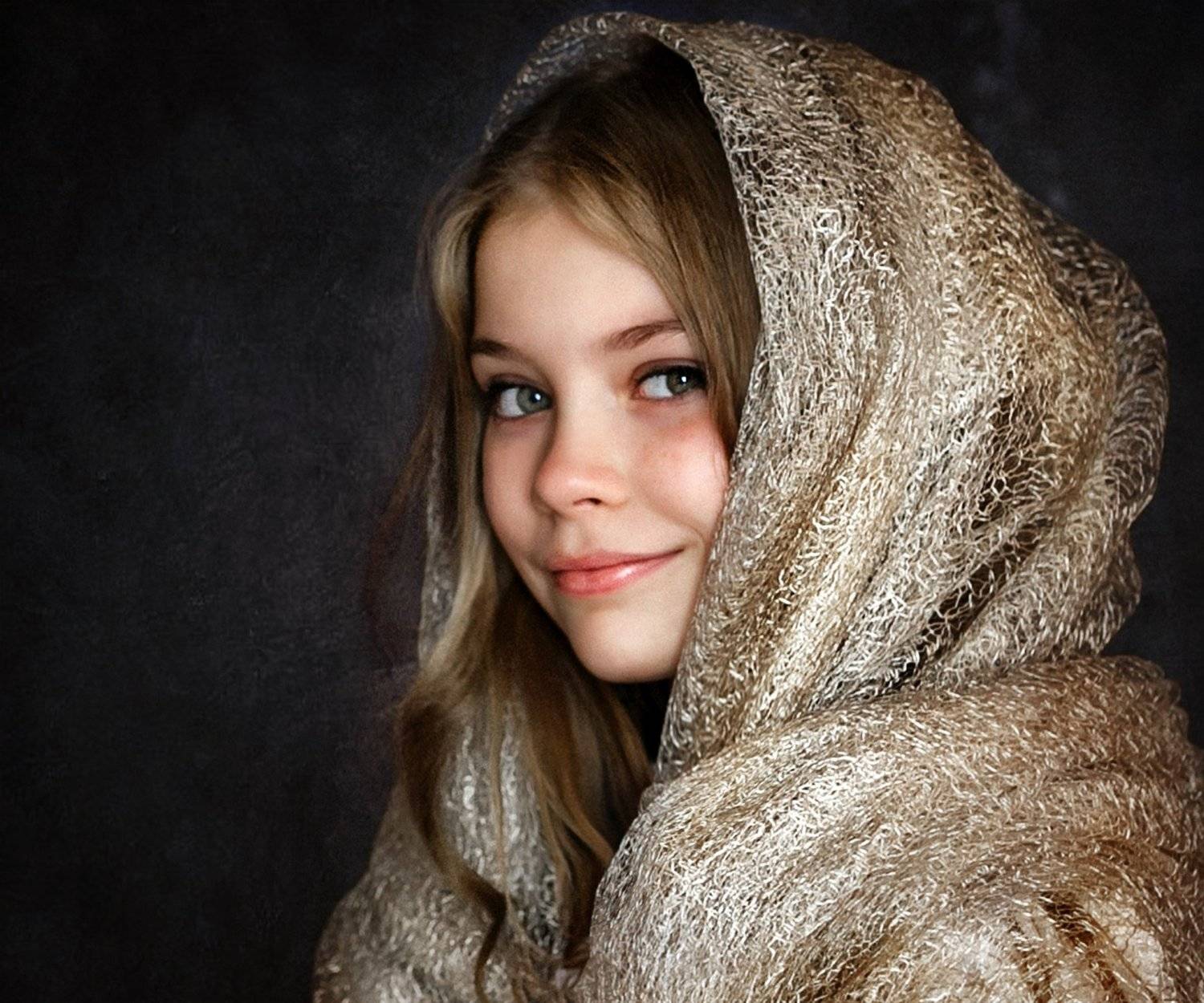 портрет, модель, девочка, улыбка, фон, студия, красивая, фотосессия , Мария Братан