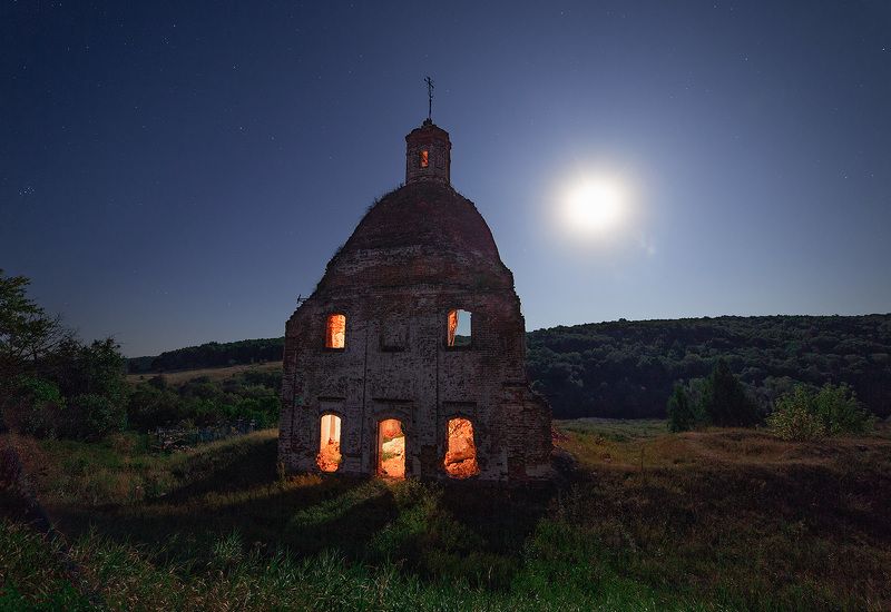 Церковь у старого урочища фото превью