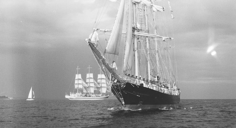 sea, marine, water, seascape, ocean, film, fuji, medium, format, 6x6, black, &, white, b&w Tall Ships Regatta 2016 фото превью