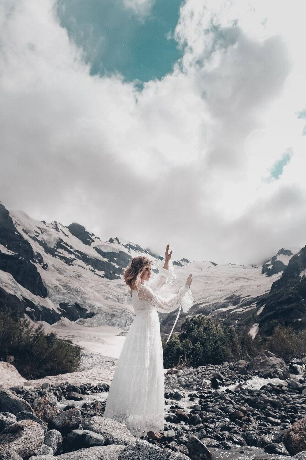 горы ледник девушка природа лето высота рыжая девочка лотосы вода зеркальный фотоаппарат canon markiii прогулка фотосессия детский и семейный фотограф лето вечер закат закатное солнышко дети детки красота рыжики девочка рыжая девочка любовь счастье закат , Вероника Гергерт