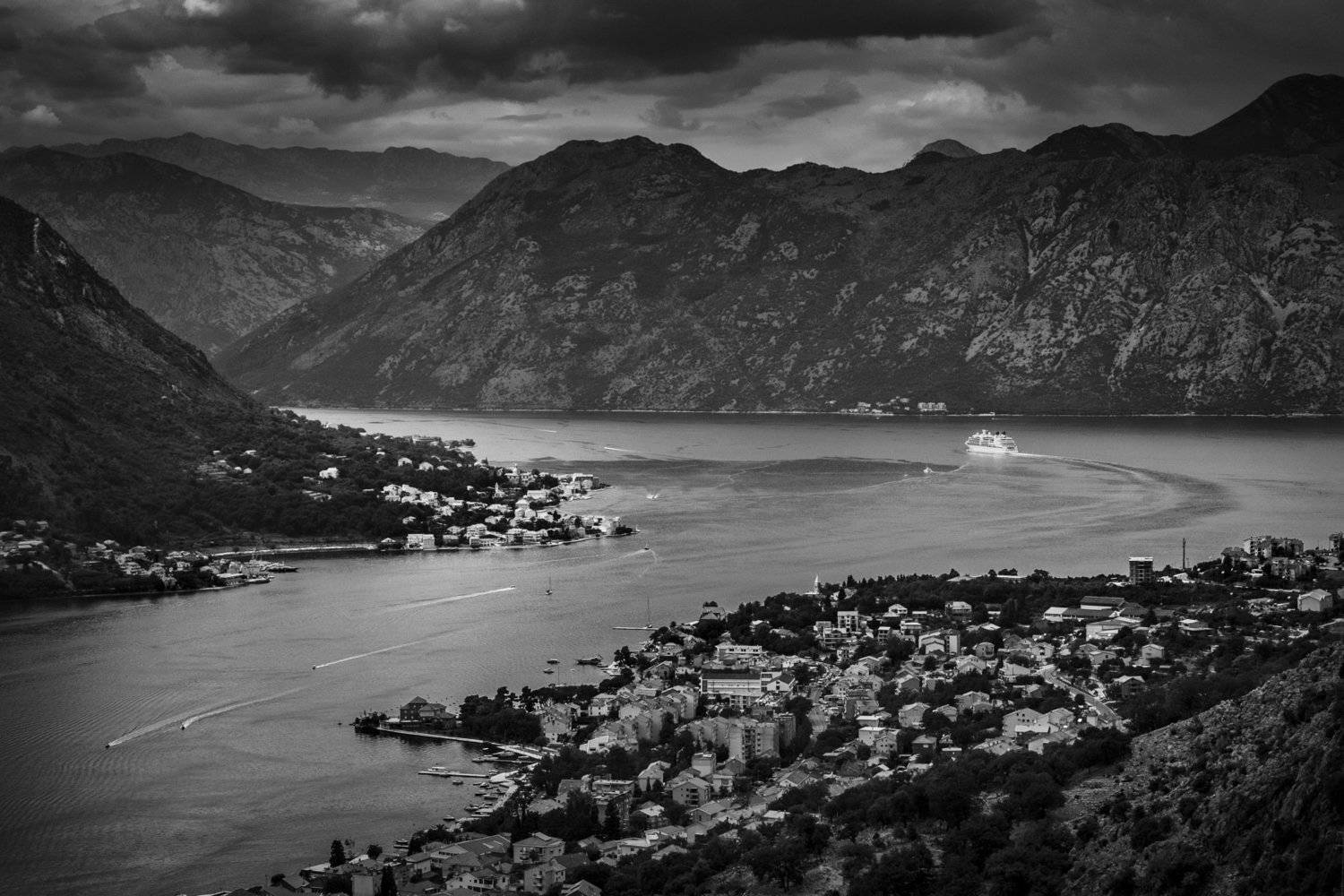 , Антон Денисенко