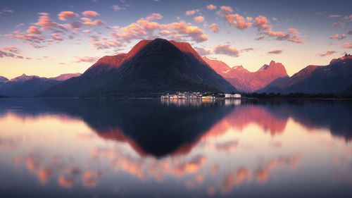 Отражения Ондалснеса