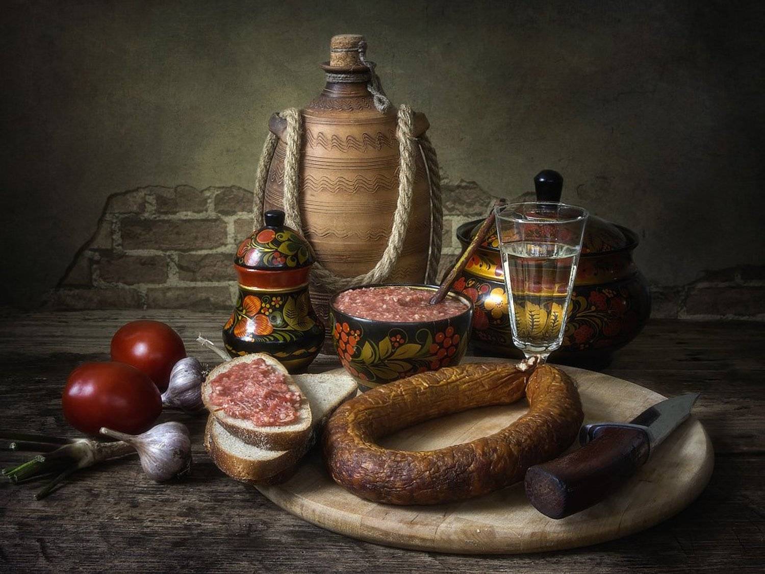 натюрморт, еда, напитки, осень, заготовки, закуски, колбаса,водка, овощи, Ирина Приходько