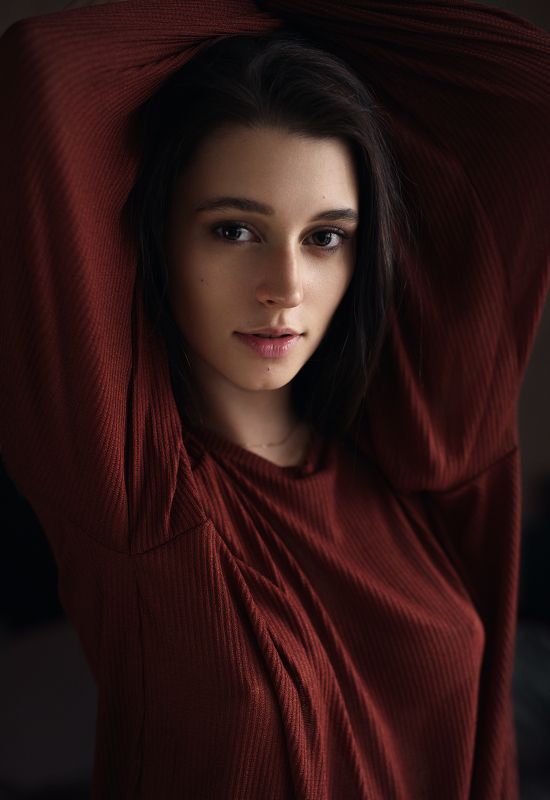 girl, at home, коверильича, portrait, model, face, nice, beautiful, natural light, moscow J фото превью