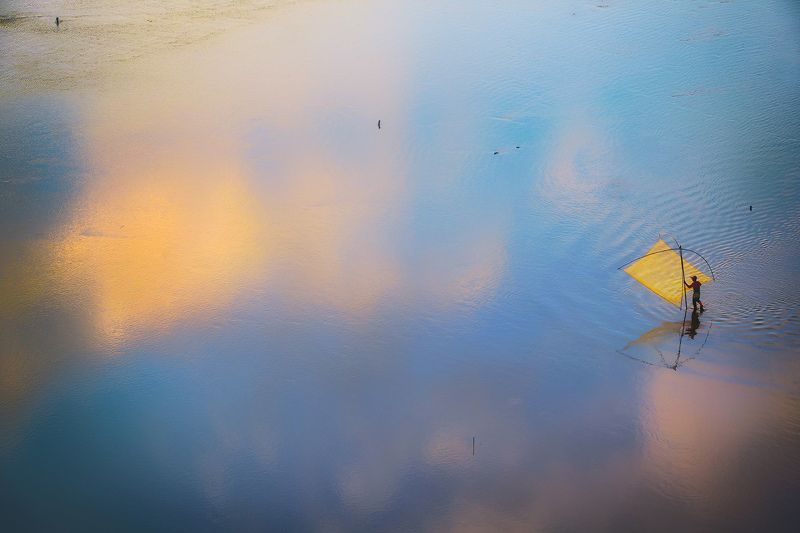 Fishermen above the sky фото превью