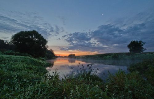 Рассвет сменяет ночь