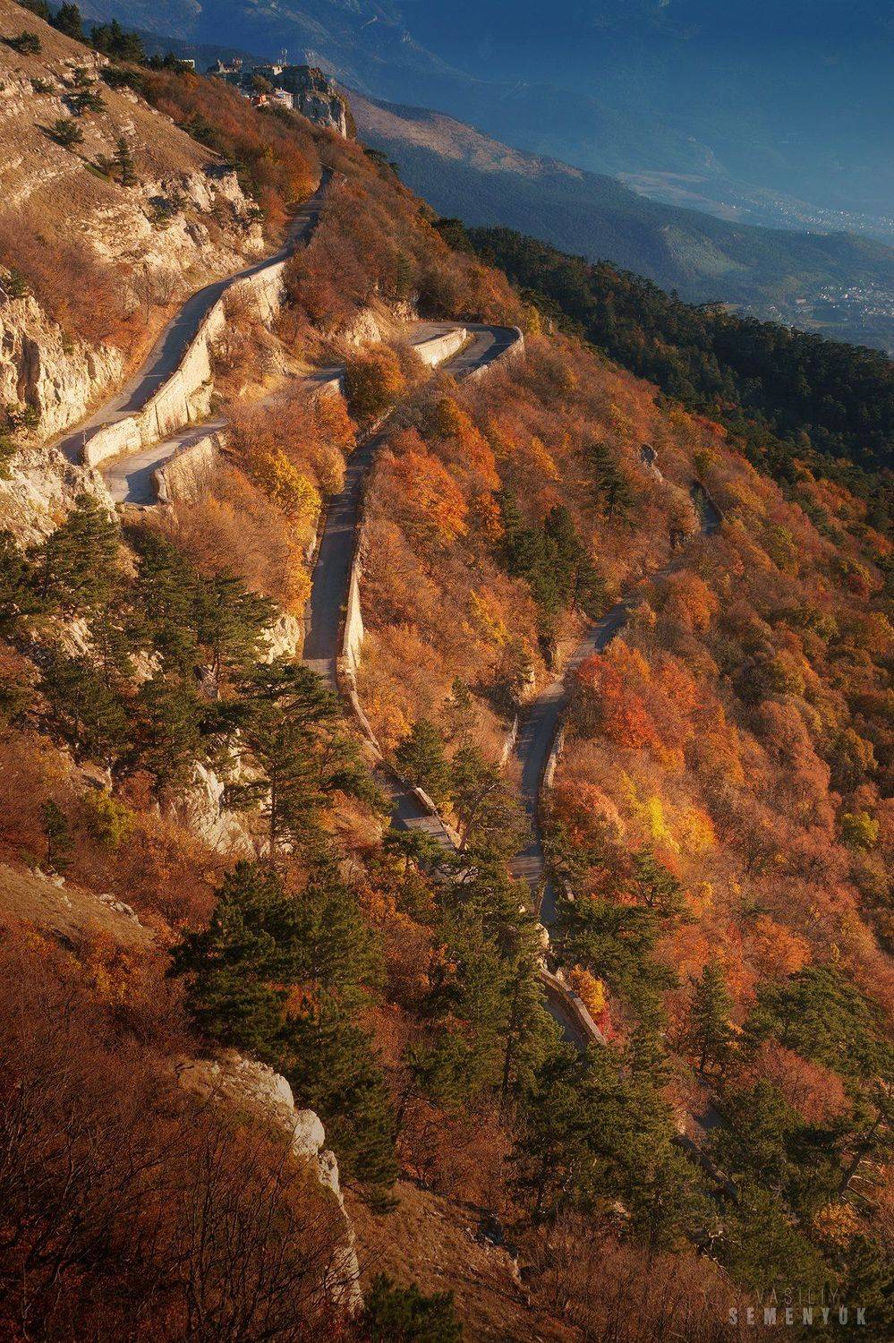 крым, ай-петри, рассвет, скала шишко, серпантин, дорога, осень, лес., Семенюк Василий
