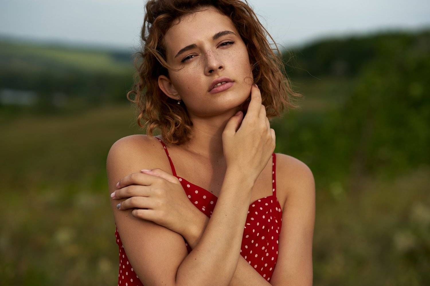 summer grass girl field day beautiful sundress ginger, Илья Чёрный