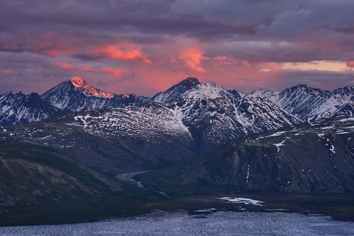 Июньская, Джековская.... Автор: Максим Евдокимов (phototourtravel.ru) Озеро Джека Лондона, Максим Евдокимов (phototourtravel.ru)