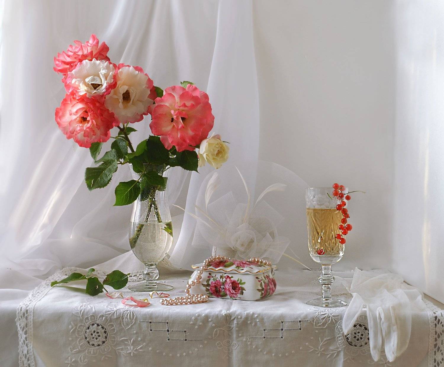 still life, натюрморт, фото натюрморт, розы, лето, август, цветы, Колова Валентина
