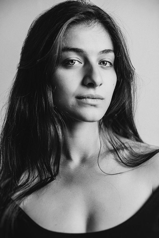 Veronika фото превью