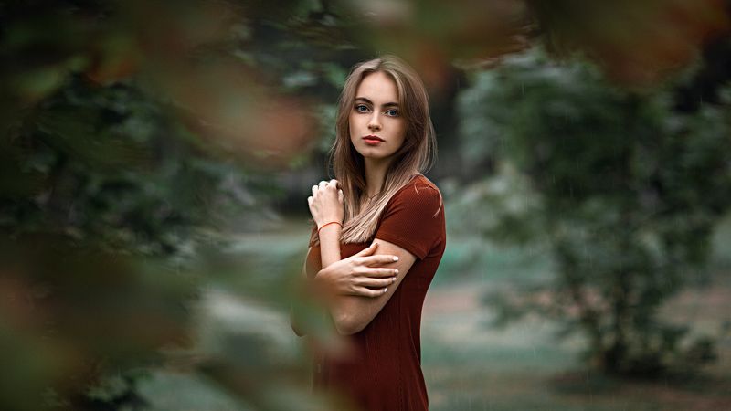 девушка, город, вечер, портрет, дождь Rainy фото превью