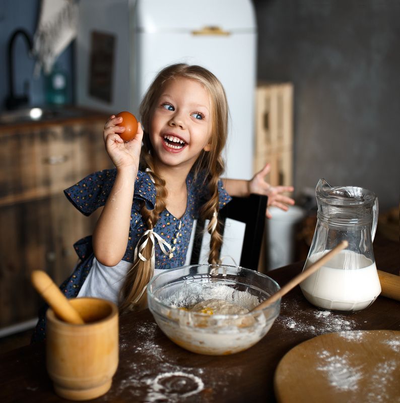 Марьяна и яйцо фото превью