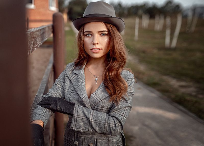 На ипподроме фото превью